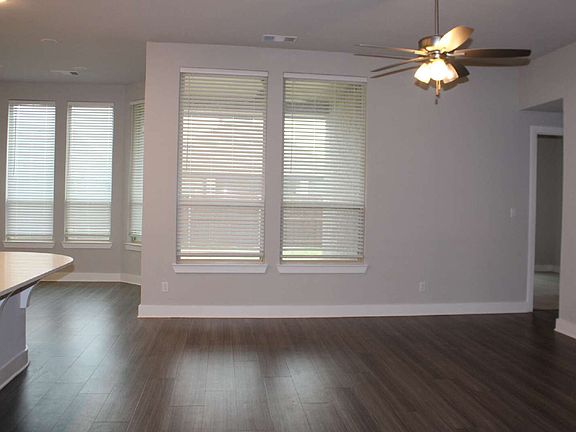2nd image of 3104 Armstrong Ave