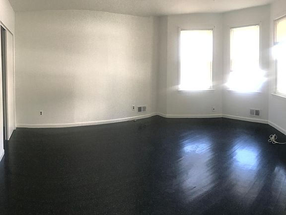 2nd image of 76 Greenleaf Ave #1