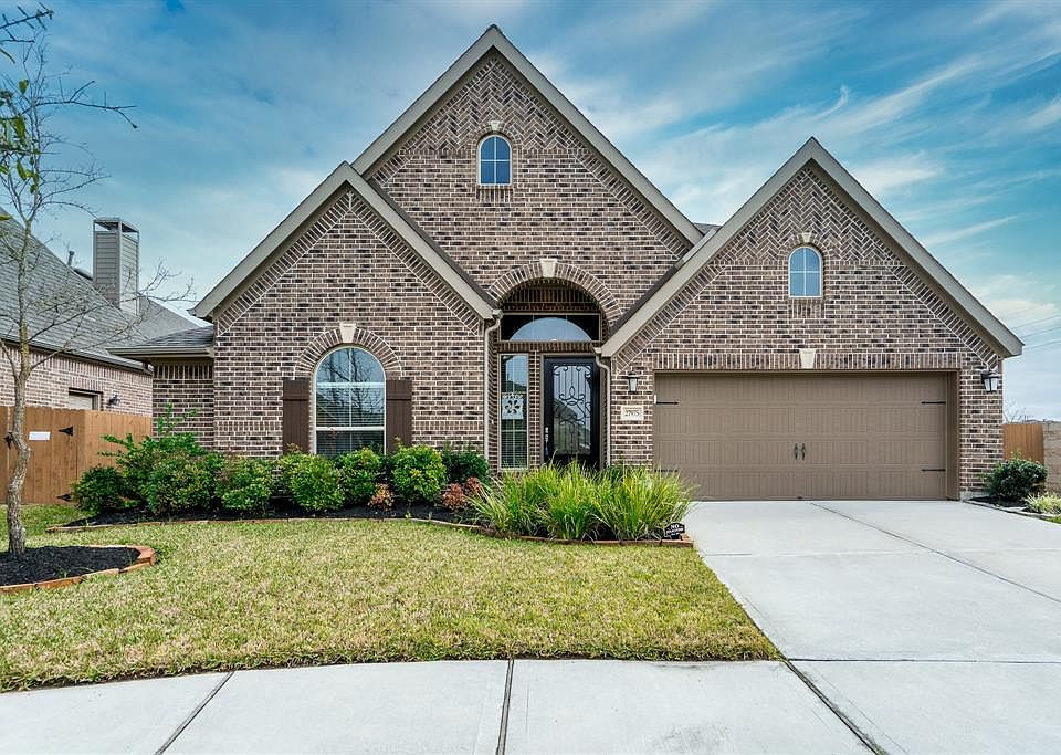 Charming 1-story Perry home located on a quiet cul-de-sac street in the neighborhood of Harmony in Spring!