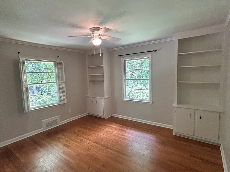 633 Clairmont Cir — Photo 10