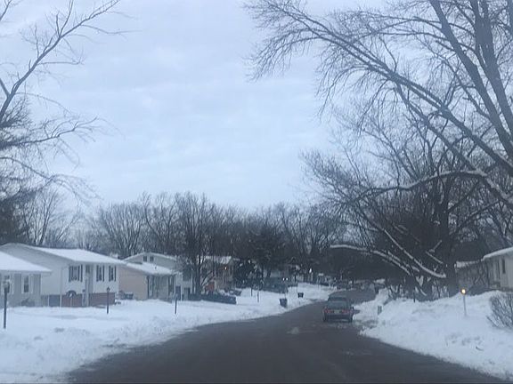 5th image of 6342 N Devonshire Dr