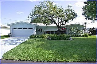 1st image of 4700 NE 27th Ave