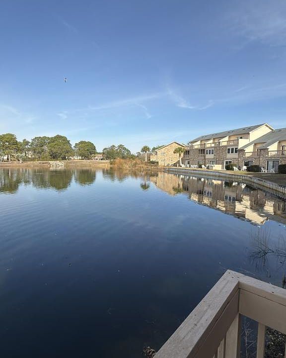 1st image of 204 Double Eagle Dr #F-1