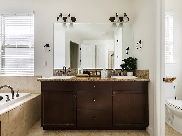 1715 E Autumn Sage Ave — Photo 11