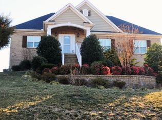 8512 Point Oak Dr, Colfax, NC 27235