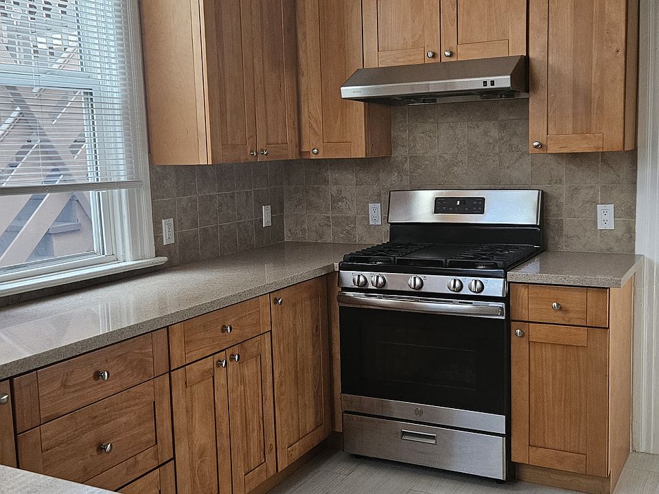 1st image of 91-91 Water St