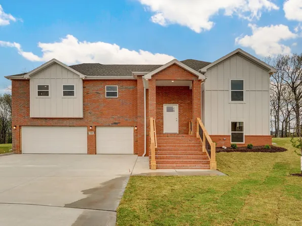 1400 E Command Court, Nixa, MO 65714