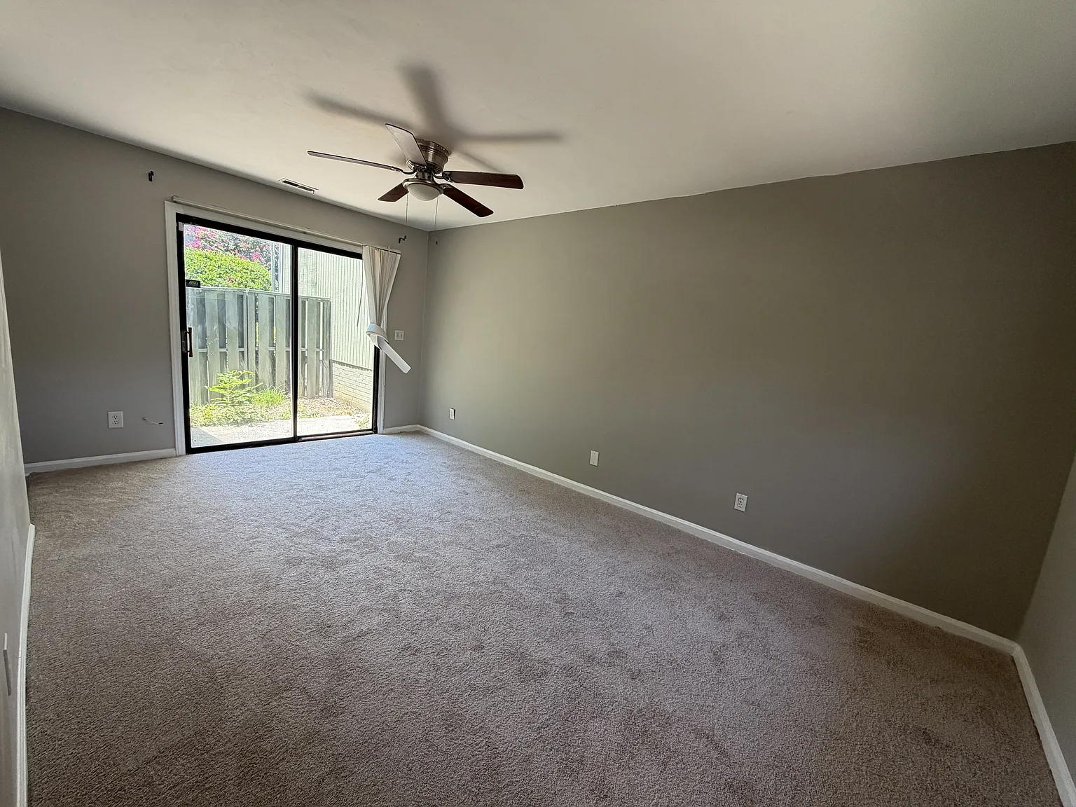 5224 Farm Pond Lane - 1 — Photo 2