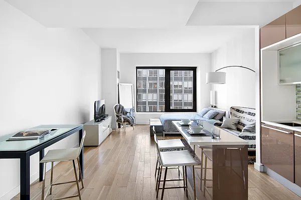 Rented by Compass | media 8