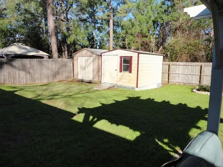 280 Anderson Dr — Photo 22