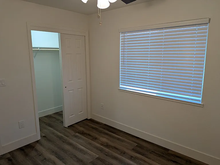 3143 Stern Way — Photo 9