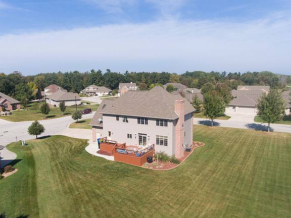 2nd image of 3346 Whittier Dr
