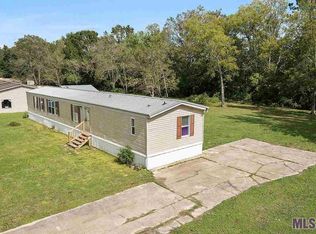 8290 Annie Oak Dr, Sorrento, LA 70778