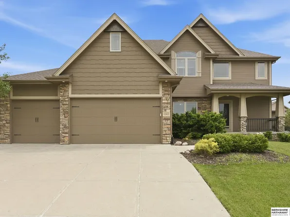 12411 Osprey Ln, Papillion, NE 68046