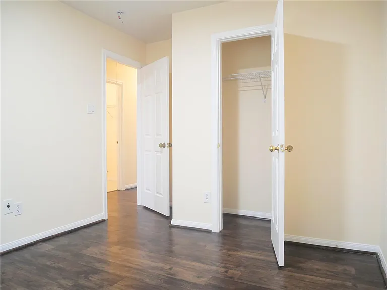 2311 Flint Brook Ct — Photo 28