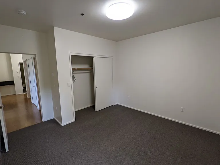Viewpoint Terrace Apartments — Photo 99