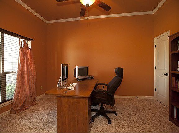 Great space for home office