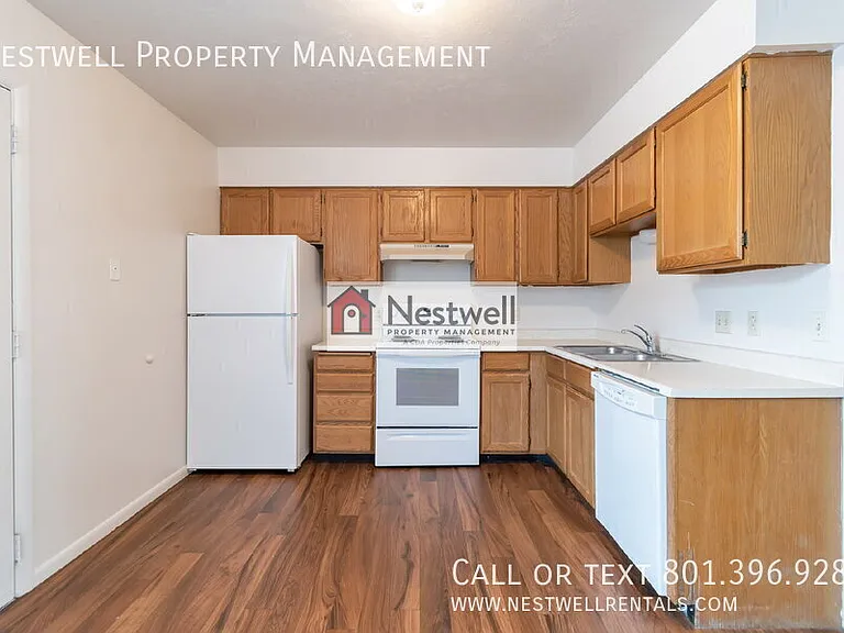 1162 N 200 W #6 — Photo 4
