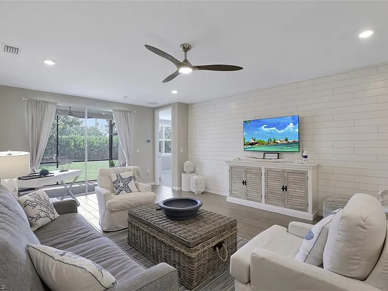 14663 Edgewater Cir — Photo 7
