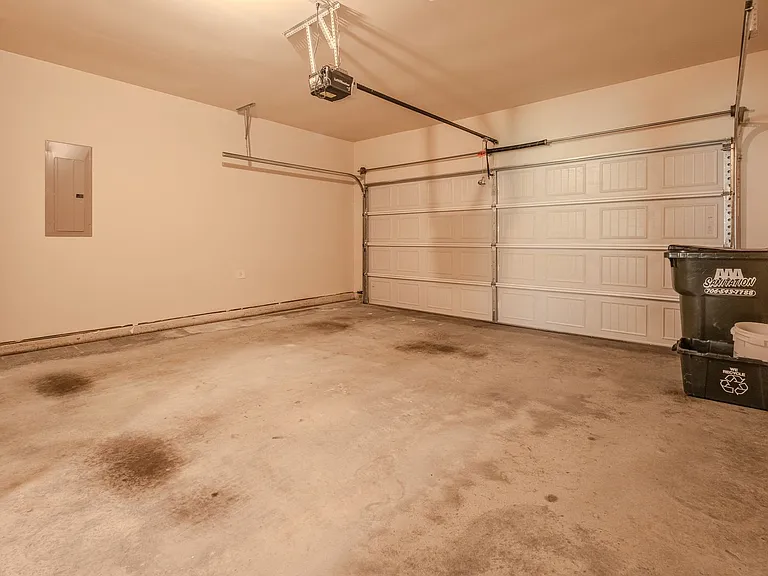 569 Greenlee Rd — Photo 10