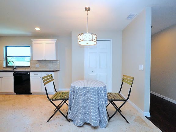 4th image of 661 Killarney Bay #60