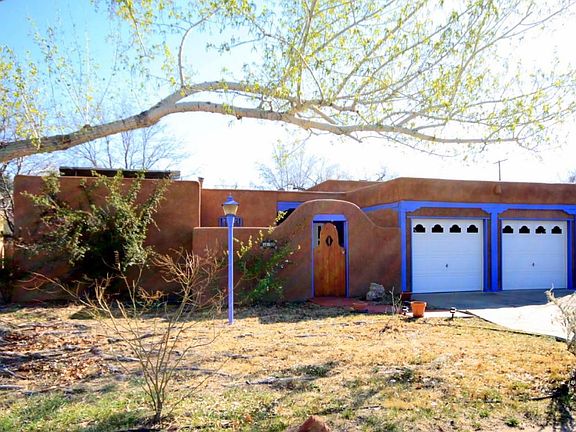 4th image of 616 Camino Espanol NW