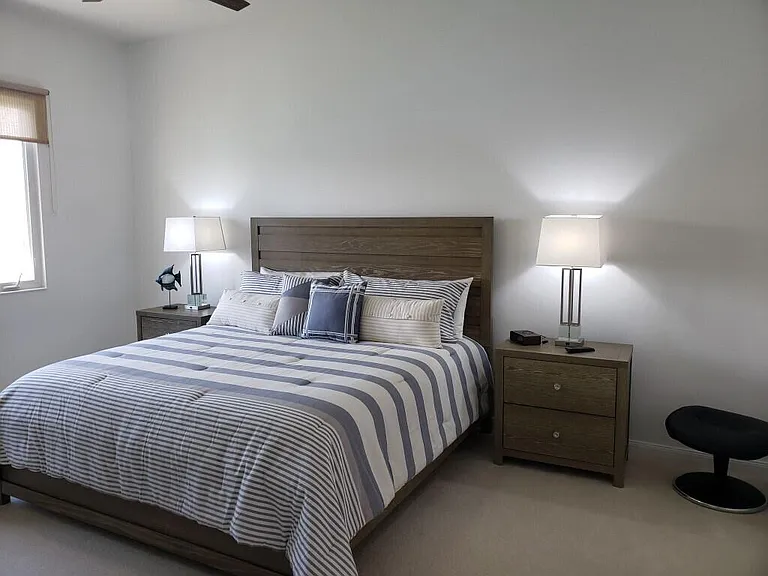 10 Harbour Isle Dr E #204 — Photo 17
