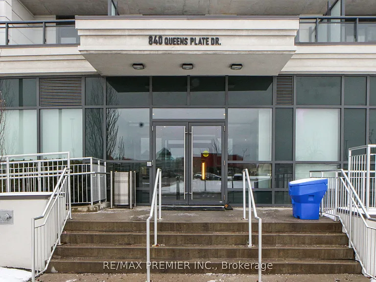 840 Queens Plate Dr #610 — Photo 3