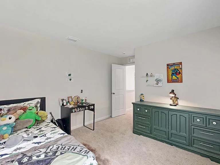 385 Galena Rd — Photo 8