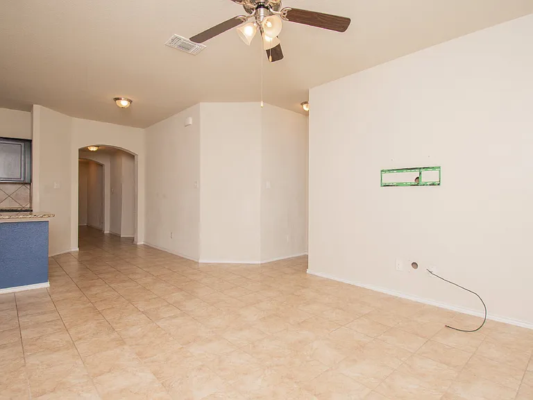 1707 Gigante Dr — Photo 7
