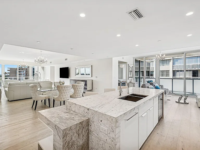 3550 S Ocean Blvd #5-E — Photo 9