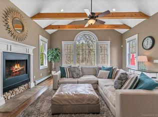 175 Thornton St, Hamden, CT 06517