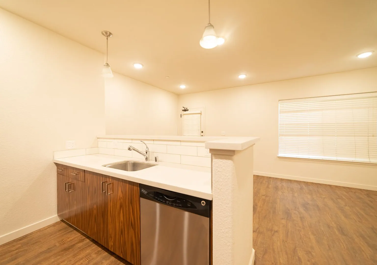Stranda Apartments — Photo 3