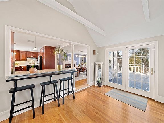 3rd image of 109 Simonds Rd