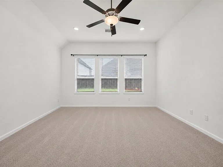 6330 Ontario Dr — Photo 13