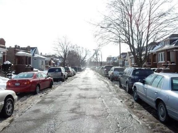 3rd image of 2502 S 59th Ct