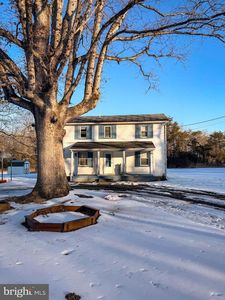 143 Charles Ln, Louisa, VA, 23093