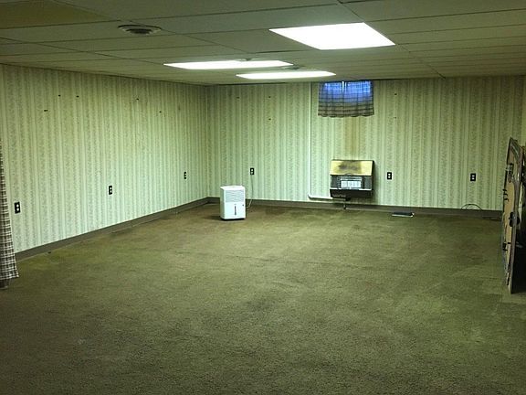 5th image of 1020 Sandusky St