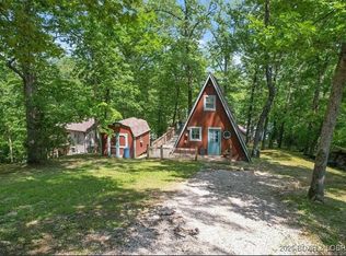 33 Cove Rd, Rocky Mount, MO 65072