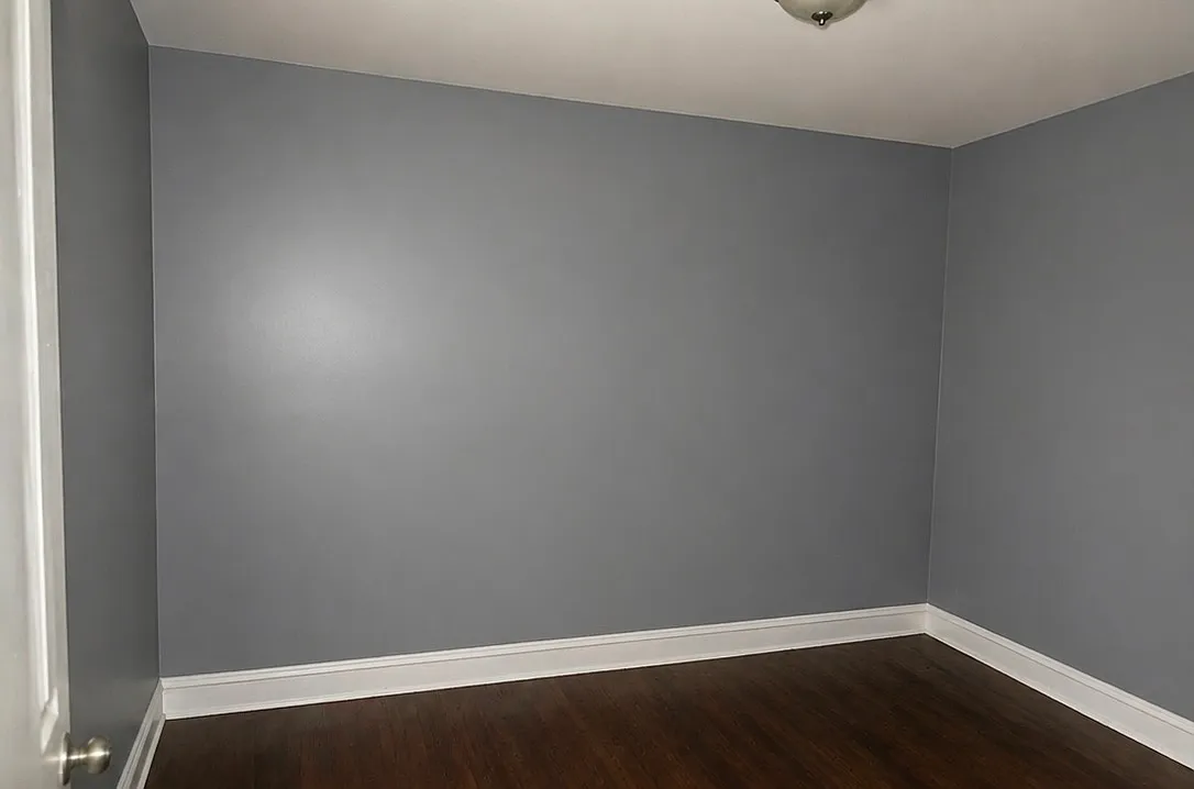 2 bed, 900 sqft, $1,600 — Photo 2