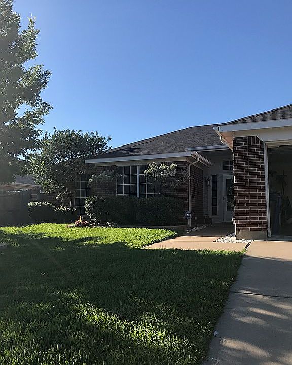 1st image of 1125 Greenview Ln