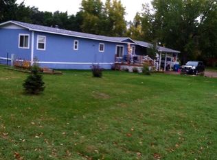 144 River Rd, Glendive, MT 59330