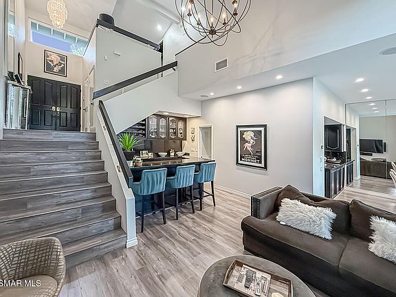 2nd image of 4695 Club View Dr