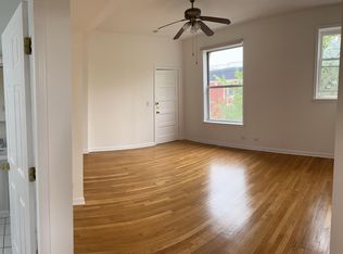 3556 W Wrightwood Ave #3N, Chicago, IL 60647