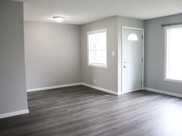 1449 N 12th St, Bismarck, ND 58501