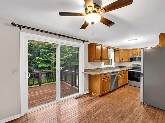 5th image of 68 Forrest Street #7A