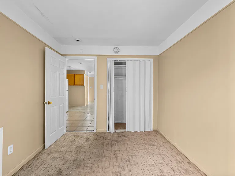 10071 Joy Rd #7 — Photo 7
