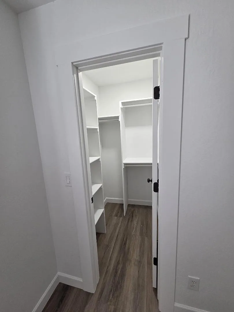 5143 N Desert Ln — Photo 3