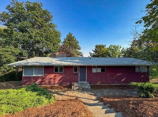 1645 NE Lower Dr, Pullman, WA 99163