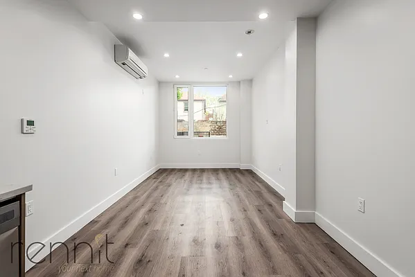Rented by Rennit Inc. | media 3